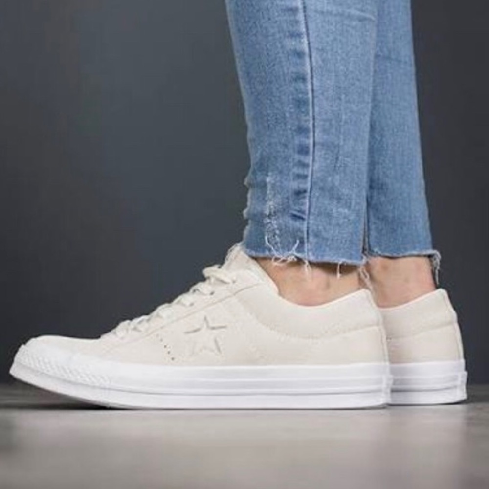NEW Converse One Star Suede Shoes
